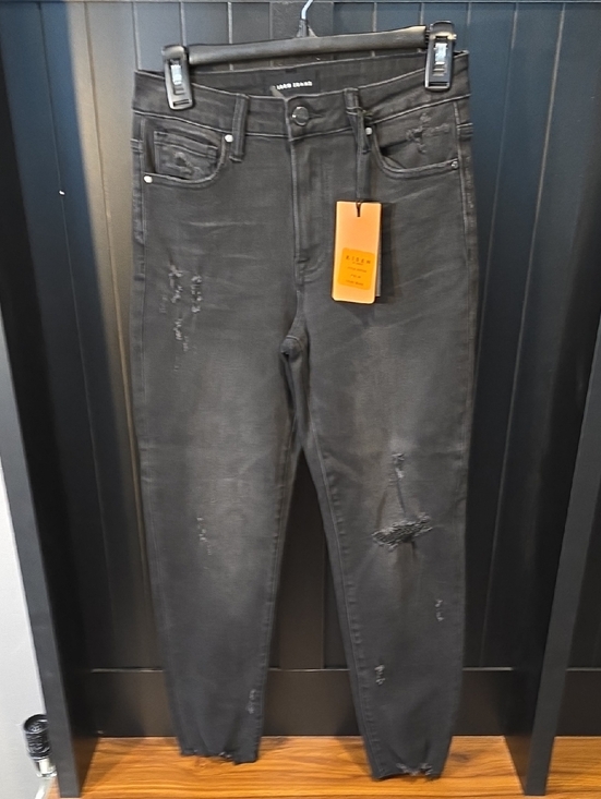 Risen Jeans Denim - NWT womens Risen Tapered Leg Jeans